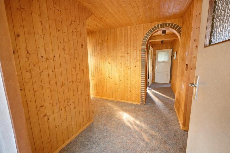 Einfamilienhaus + Einliegerwohnung + 2 Garagen + Nebengebäude! - Zweifamilienhaus Hamburg Jenfeld | Angebot:26296606
