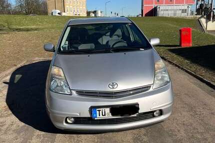 Toyota Prius 250.946 km 4.750 € Hamburg 20099