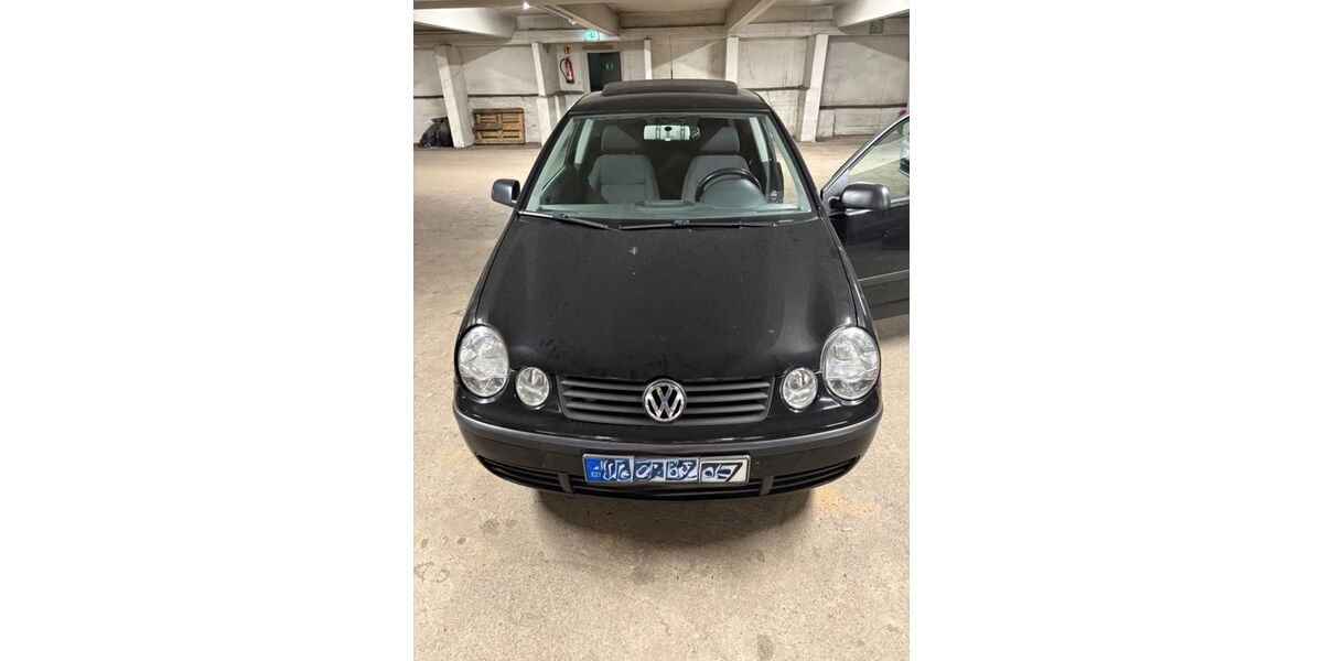 VW Polo 90.000 km 2.400 &euro; Hamburg 22115