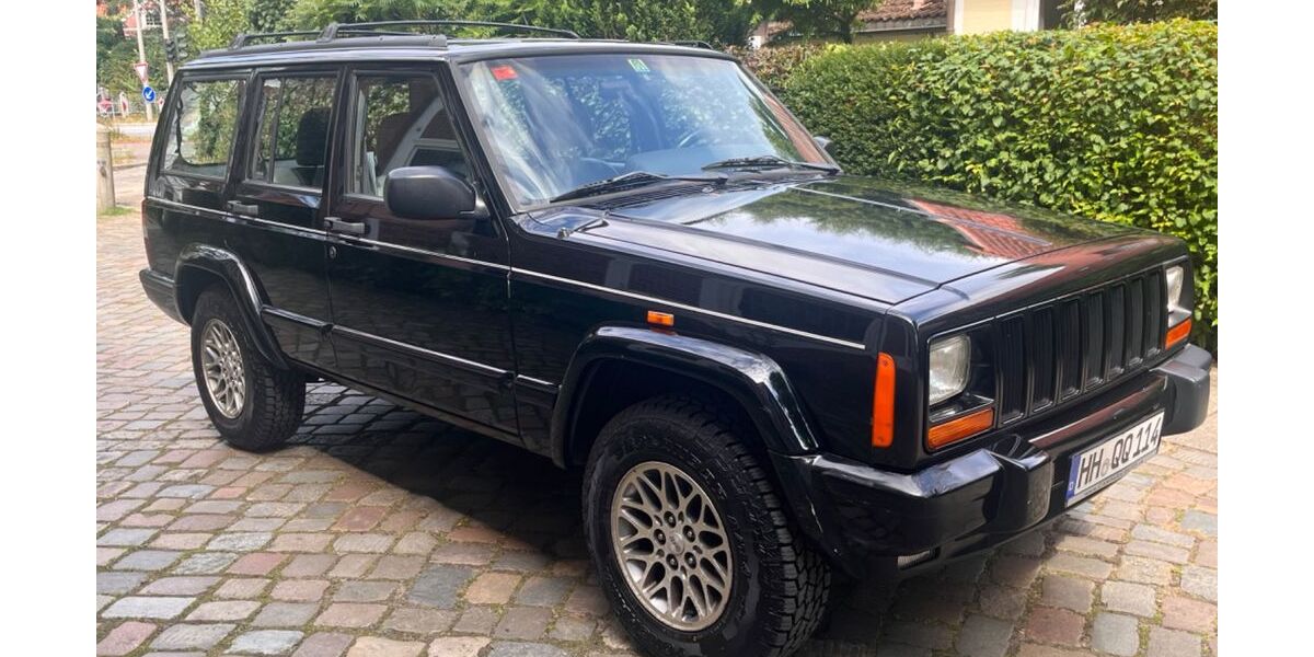 Jeep Cherokee 165.000 km 11.900 &euro; Hamburg 22299