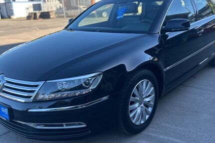 VW Phaeton 209.490 km 11.950 &euro; hamburg 20539