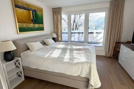 Haus zum Mieten in Hamburg Volksdorf 3.750 € 198 m² 7 zimmer