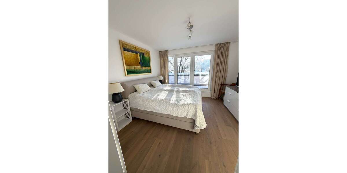 Haus zum Mieten in Hamburg Volksdorf 3.750 € 198 m² 7 zimmer