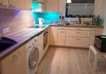 Möbliert 3 Zimmer 88qm in Eimsbüttel zu vermieten.