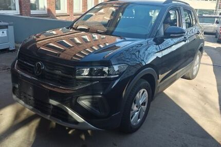 VW T-Cross 8.639 km 22.777 &euro; Hamburg 22761