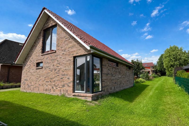 AUFGEPASST: Dieses Haus hat mehr als nur etwas Besonderes… - Einfamilienhaus Alveslohe | Angebot:22080914