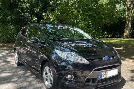 Ford Fiesta 178.000 km 4.350 € Hamburg 22119