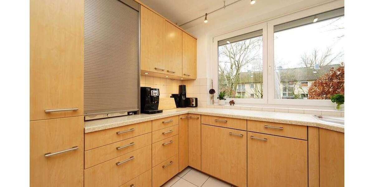 Etagenwohnung Hamburg / Volksdorf Volksdorf - 5 Zimmer, 120 m&sup2;, 585.000&euro; | Angebot:24833234