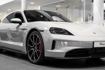 Porsche Taycan 9.900 km 132.900 &euro; Hamburg 22087