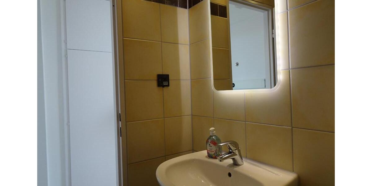 Attraktive Wohnung mit Weitblick direkt am EEZ, Provisionsfrei 1 zimmer