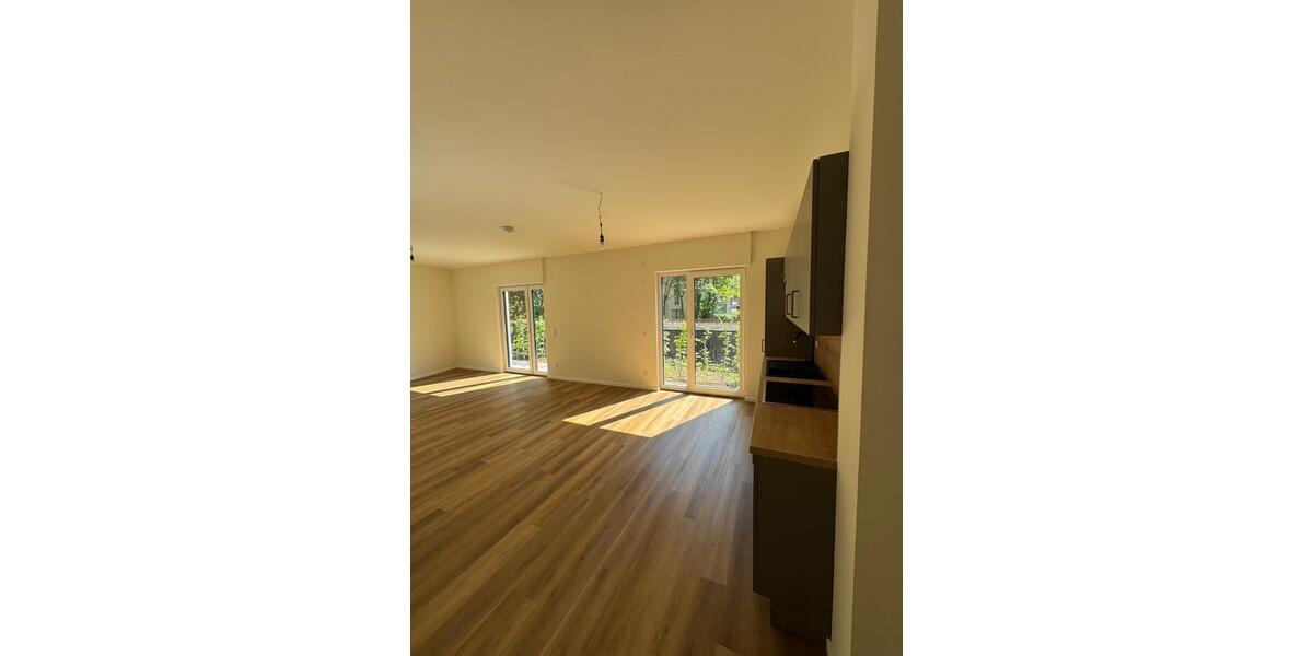 Erdgeschoßwohnung Hamburg Wandsbek - 2 Zimmer, 72 m&sup2;, 1.850&euro; | Angebot:26373203