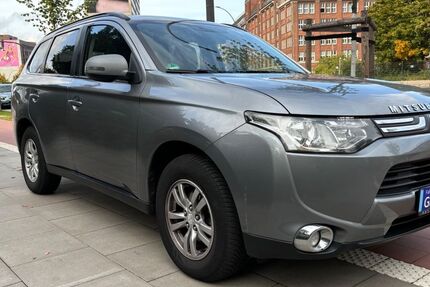 Mitsubishi Outlander 139.000 km 9.950 &euro; Hamburg 20097