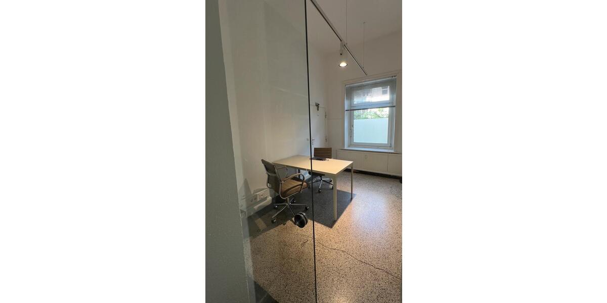 Etagenwohnung Hamburg Winterhude - 4 Zimmer, 8 m&sup2;, 100&euro; | Angebot:26687005