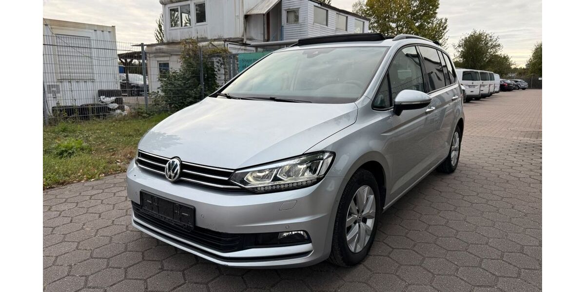 VW Touran 119.154 km 19.390 &euro; Hamburg 20539