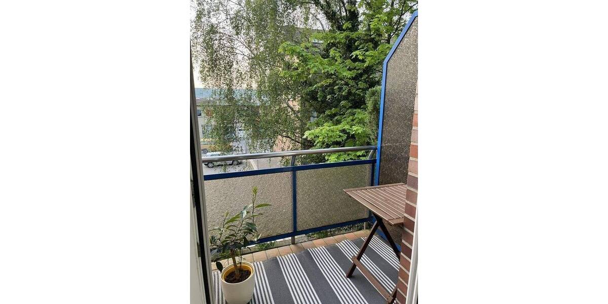 Etagenwohnung Hamburg Wandsbek - 2 Zimmer, 63 m&sup2;, 790&euro; | Angebot:26916471