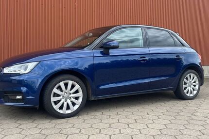 Audi A1 135.000 km 8.500 &euro; Hollern 21723