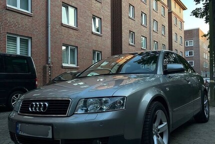 Audi A4 230.000 km 4.800 € Hamburg 20038