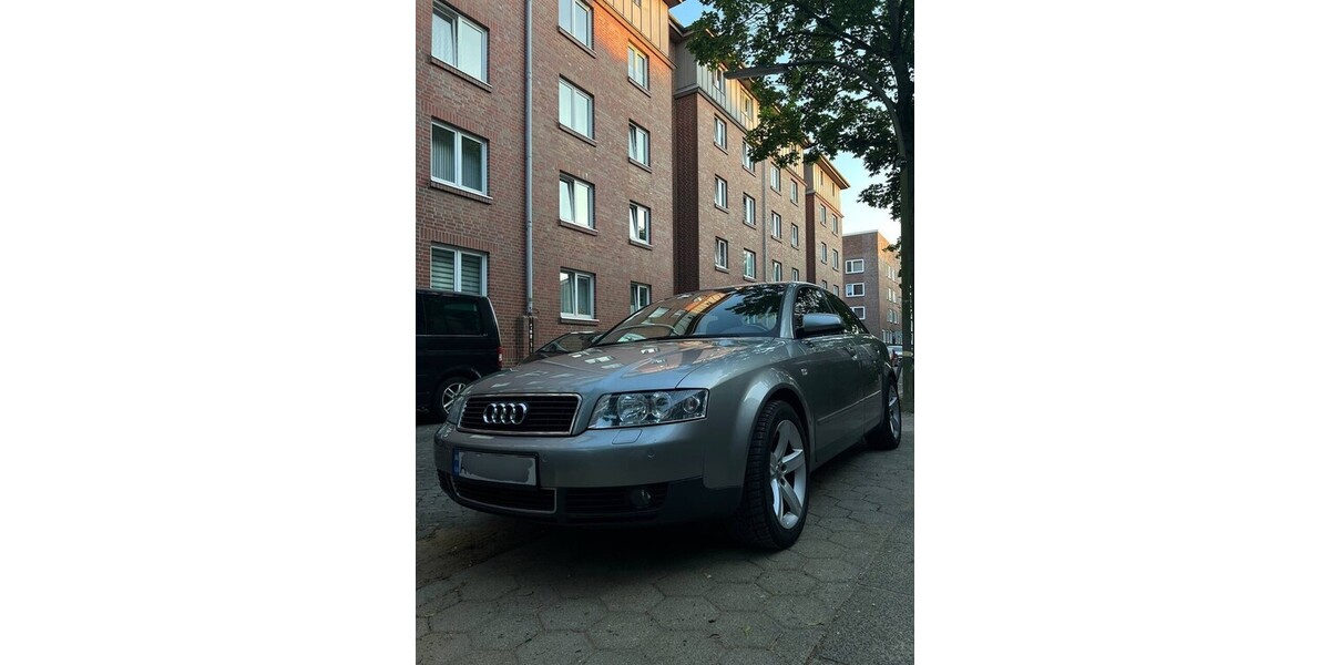 Audi A4 230.000 km 4.800 € Hamburg 20038