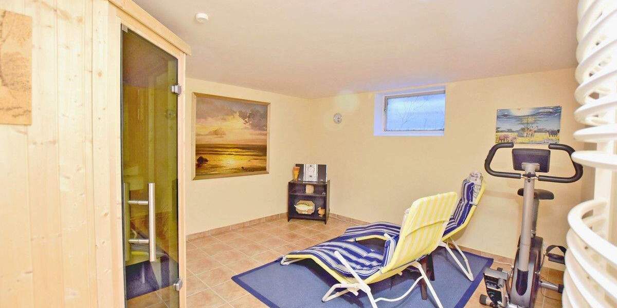 Lichtdurchfluteter 4-Zi.-Doppelhaustraum mit Wintergarten, Kamin, Sauna und Gartenidylle 4 zimmer