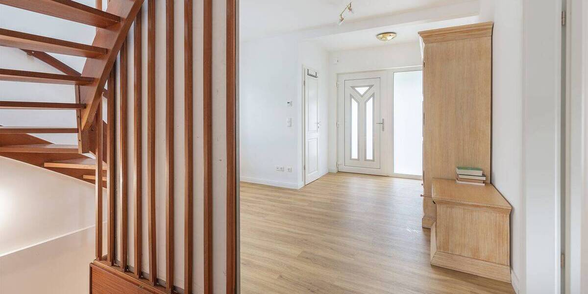 Einfamilienhaus Hamburg Poppenbüttel - 4 Zimmer, 107 m&sup2;, 2.160&euro; | Angebot:26843765