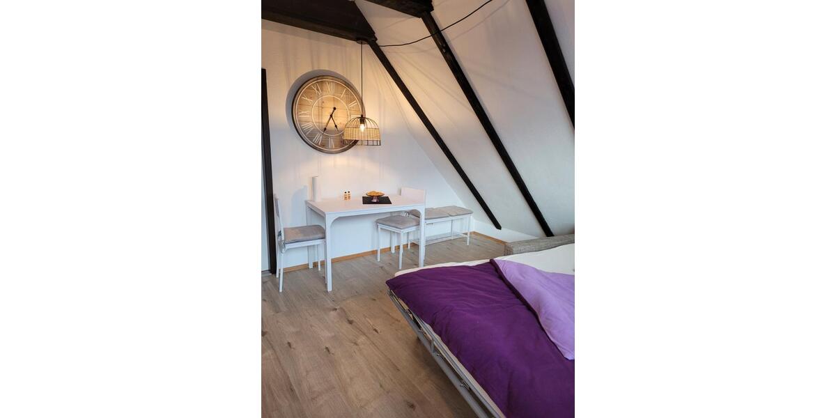 Dachgeschoßwohnung Hamburg Schnelsen - 2 Zimmer, 37 m&sup2;, 139.900&euro; | Angebot:26100479