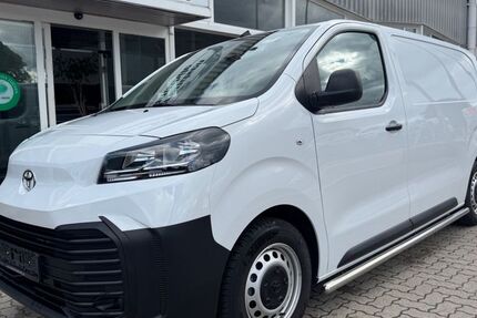 Toyota Proace (Verso) 1.613 km 29.900 &euro; Hamburg-Norderstedt 22851