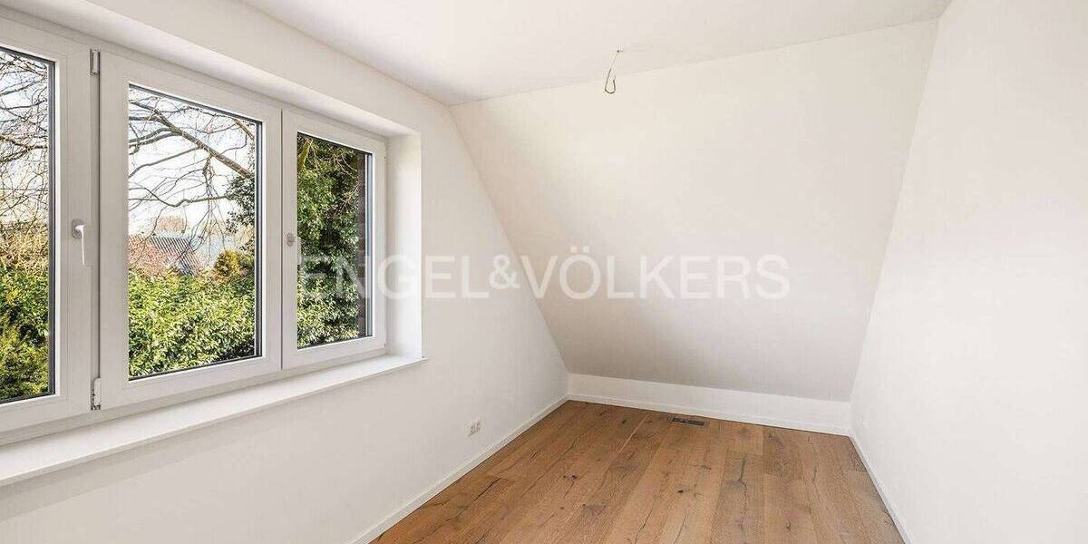 Reihenendhaus Tangstedt - 8 Zimmer, 176 m&sup2;, 879.000&euro; | Angebot:26393277
