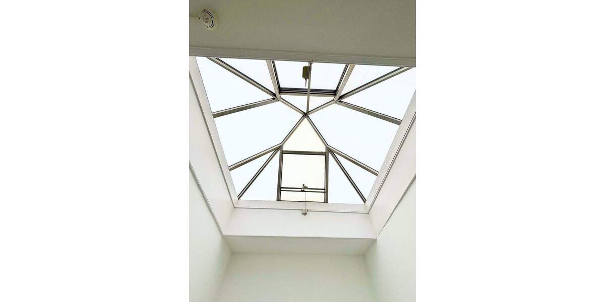 Attraktives Mehrfamilienhaus mit zusätzlichem Baufenster im Herzen von Bergedorf zimmer