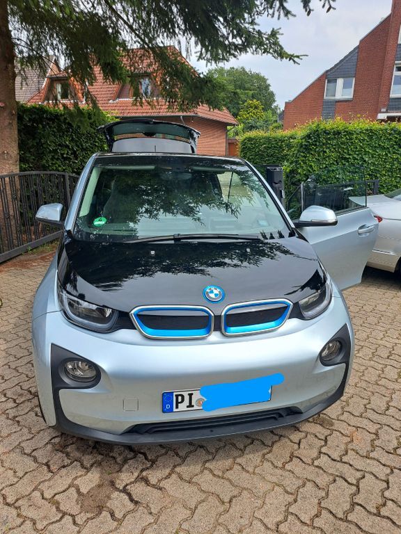 i3