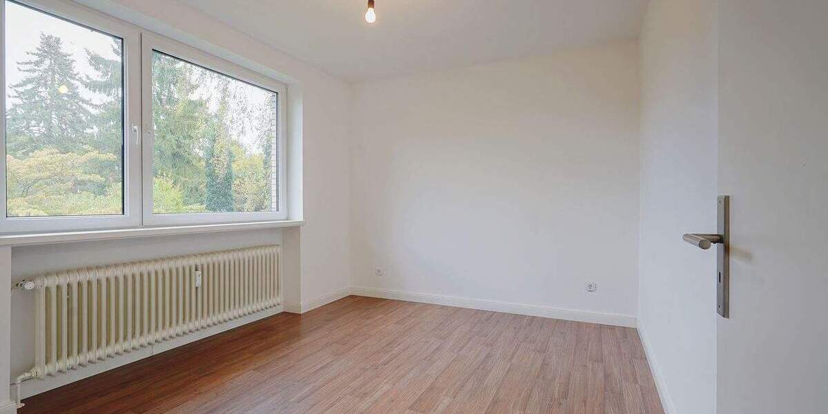 Gut aufgeteilte 3-Zimmer-Wohnung in der Endetage mit großem Balkon! 3 zimmer