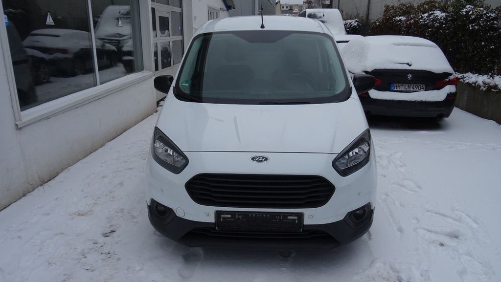Ford Transit Courier 164.850 km 7.895 &euro; Hamburg 22525