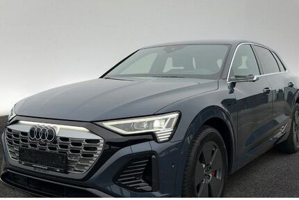 Audi Q8 e-tron 34.244 km 54.450 &euro; Hamburg 22419