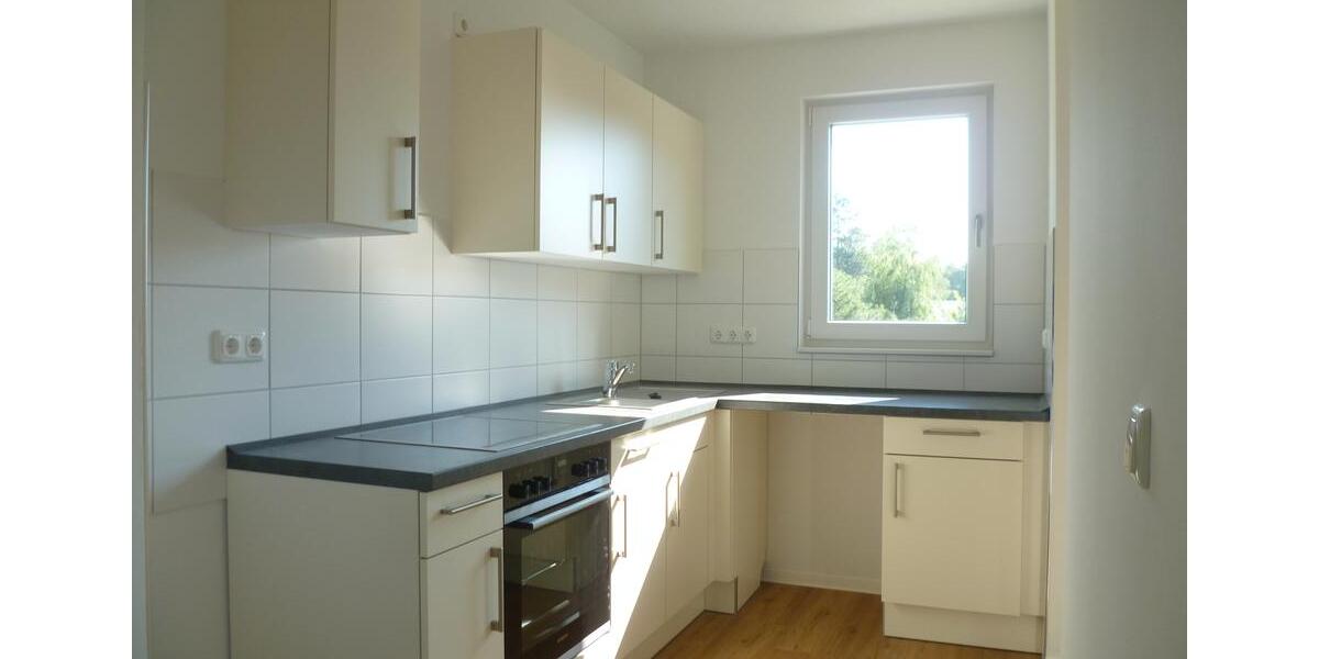 Erdgeschoßwohnung Geesthacht - 3 Zimmer, 83 m&sup2;, 956&euro; | Angebot:26675819