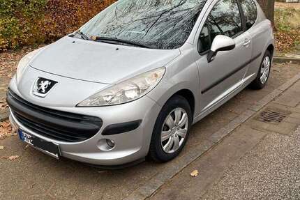 Peugeot 207 80.000 km 2.400 € Hamburg 22393