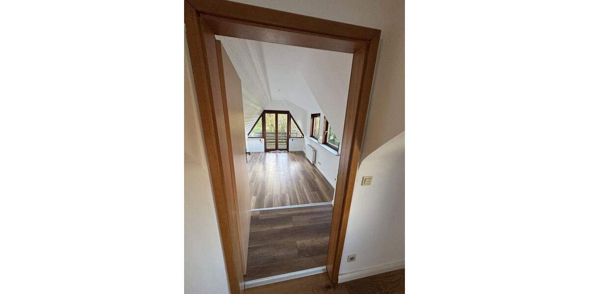 Doppelhaushälfte Glinde - 6 Zimmer, 127 m&sup2;, 1.620&euro; | Angebot:25041220