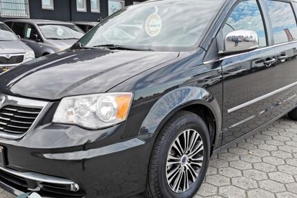 Lancia Voyager 36.345 km 27.950 € Stelle 21435