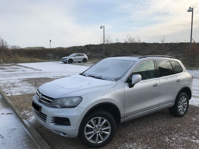VW Touareg 350.800 km 9.300 € Hamburg 22393