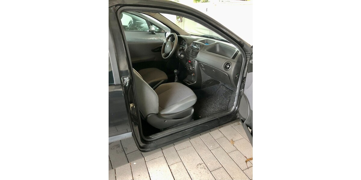 Fiat Punto 56.606 km 2.600 € Henstedt-Ulzburg 24558