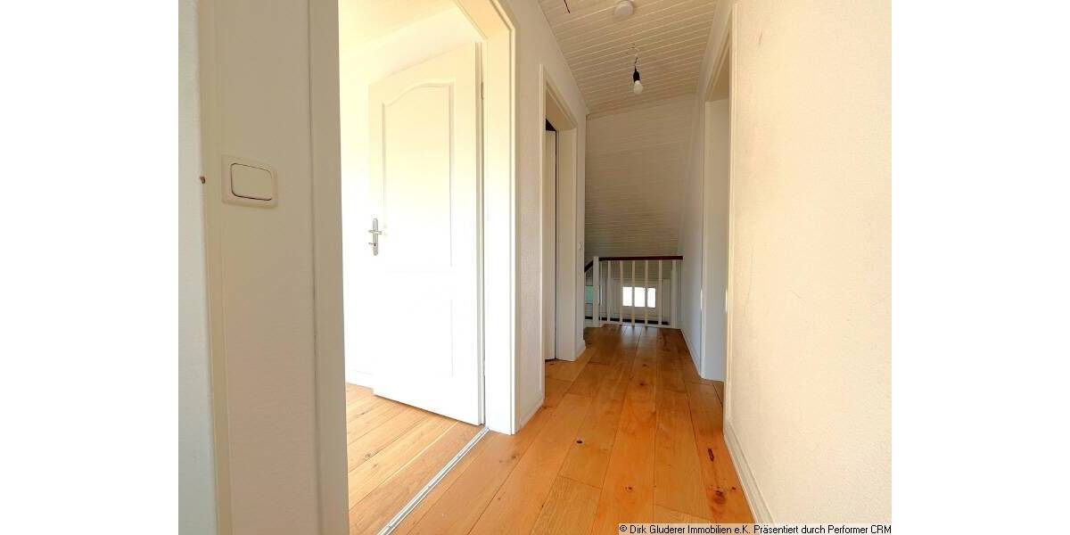 Doppelhaushälfte Pinneberg - 4 Zimmer, 90 m&sup2;, 350.000&euro; | Angebot:26187792