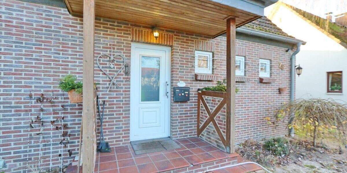Einfamilienhaus Hamburg Farmsen-Berne - 5 Zimmer, 162 m&sup2;, 695.000&euro; | Angebot:25743546