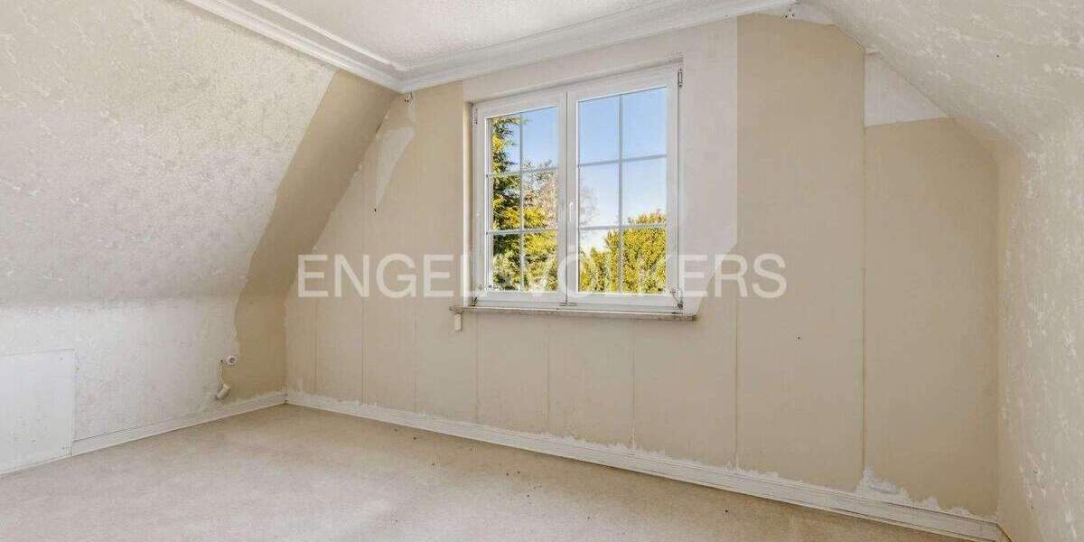 Mehrfamilienhaus, Wohnhaus Ammersbek Siedlung Daheim-Heimgarten - 8 Zimmer, 174 m&sup2;, 498.000&euro; | Angebot:25701558