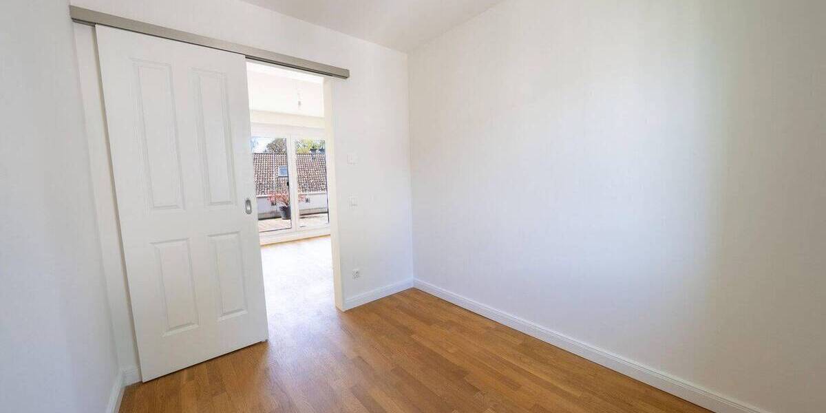 Reihenmittelhaus Hamburg Niendorf - 6 Zimmer, 140 m&sup2;, 899.000&euro; | Angebot:26657368