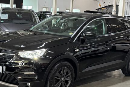 Opel Grandland (X) 138.000 km 14.900 &euro; Hamburg 20537