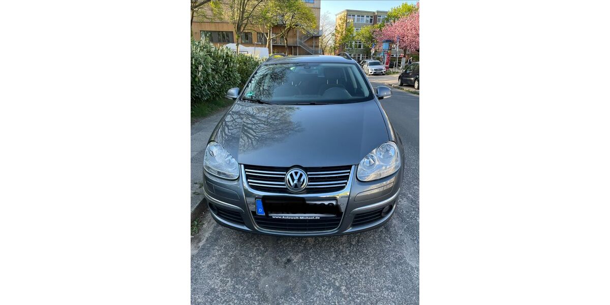 VW Golf 123.000 km 5.850 &euro; Hamburg 22529