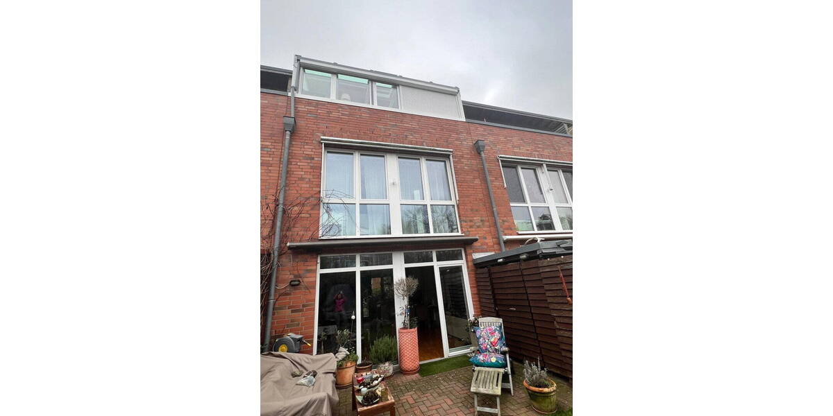 Reihenmittelhaus Hamburg Iserbrook - 5 Zimmer, 126 m&sup2;, 799.000&euro; | Angebot:26065039