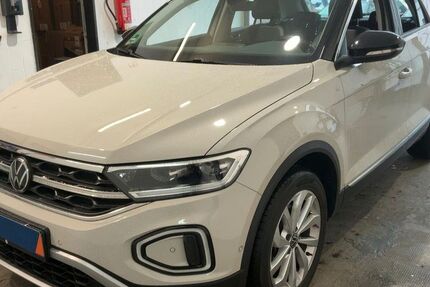 VW T-Roc 35.000 km 26.950 &euro; Geesthacht bei Hamburg 21502
