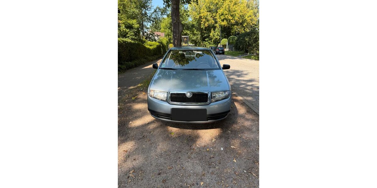 Skoda Fabia 183.406 km 2.100 &euro; Hamburg 21033