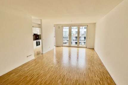 Wohnung Hamburg Ottensen - 3 Zimmer, 90 m&sup2;, 1.750&euro; | Angebot:27090967