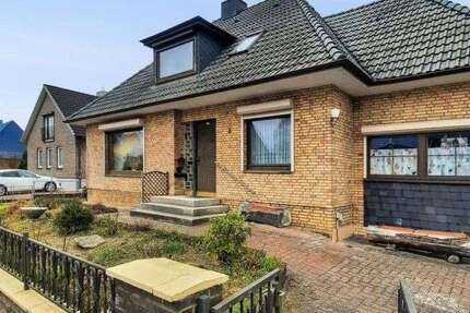 Haus zum Kaufen in Bargteheide 390.000 € 148.39 m² 5 zimmer