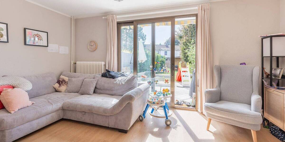 Reihenmittelhaus Norderstedt Garstedt - 3 Zimmer, 71 m&sup2;, 348.500&euro; | Angebot:24042533